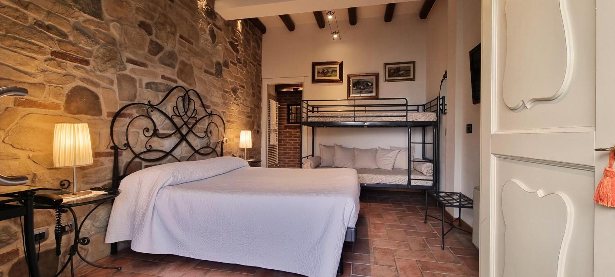 Monteveglio Locanda Gli Ulivi מראה חיצוני תמונה