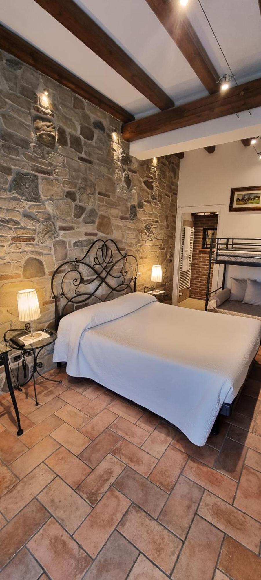 Monteveglio Locanda Gli Ulivi מראה חיצוני תמונה