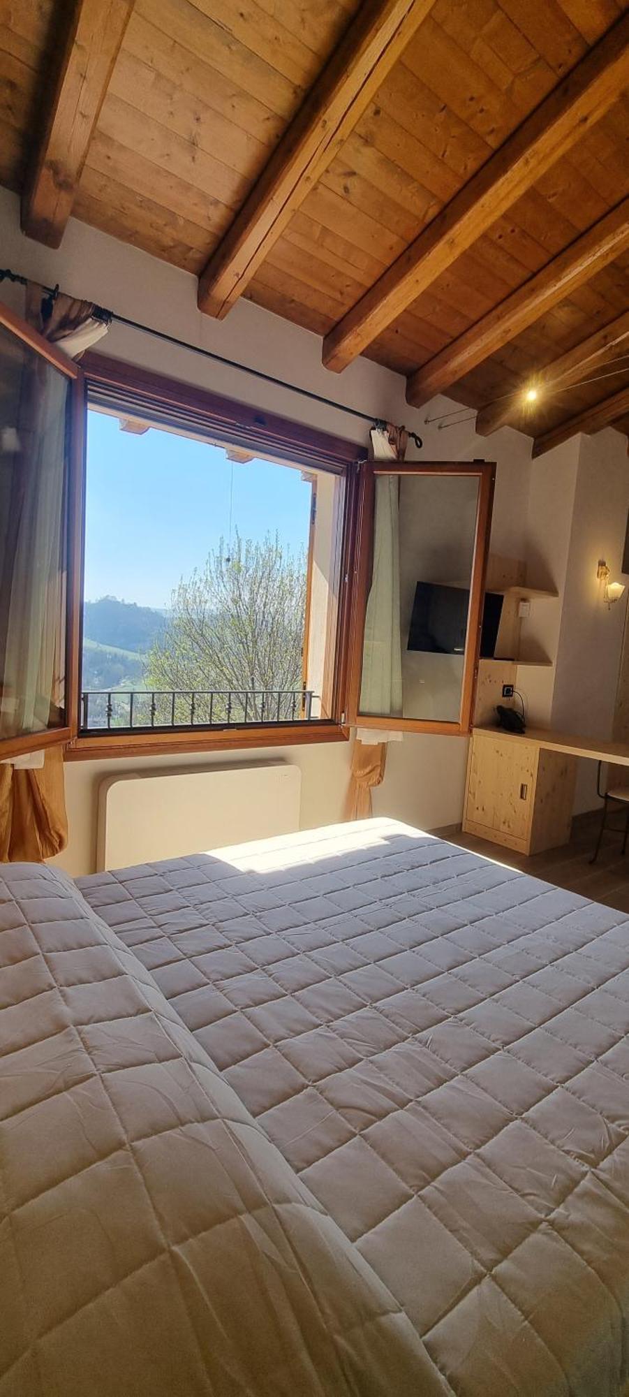 Monteveglio Locanda Gli Ulivi מראה חיצוני תמונה
