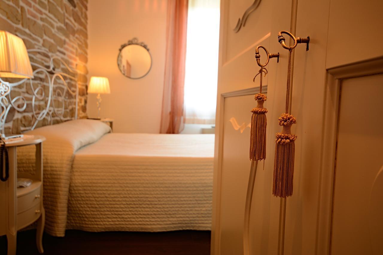 Monteveglio Locanda Gli Ulivi מראה חיצוני תמונה