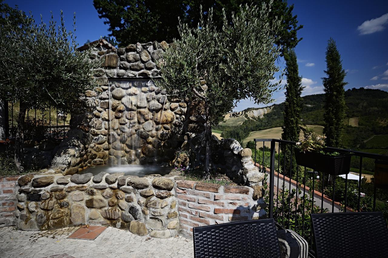 Monteveglio Locanda Gli Ulivi מראה חיצוני תמונה